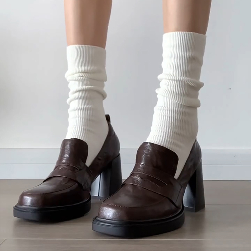 Vintage Fashion Aesthetic - 女性のためのレトロな大学スタイルのモカシン,靴ひもなしの靴,エレガントな厚いヒール,ファッショナブル