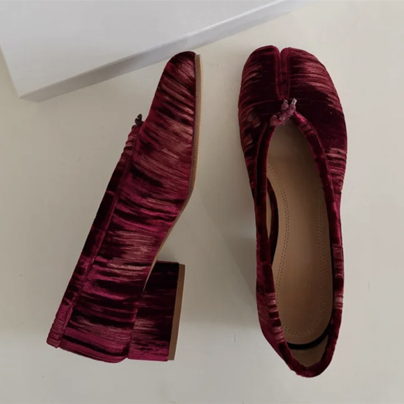 ファッションプリーツデザイナーフランネルスプリットトゥ女性用 - Vintage Fashion Aesthetic のレビューと価格