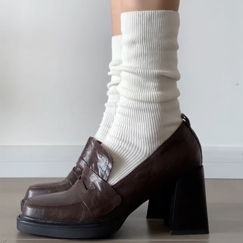 女性のためのレトロな大学スタイルのモカシン,靴ひもなしの靴, - Vintage Fashion Aesthetic のレビューと価格