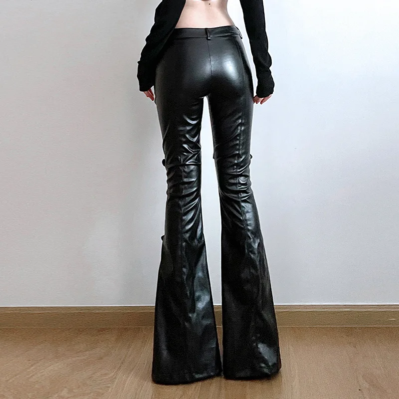 レディース PU レザー フレア パンツ、ゴシック バックル - Vintage Fashion Aesthetic のレビューと価格